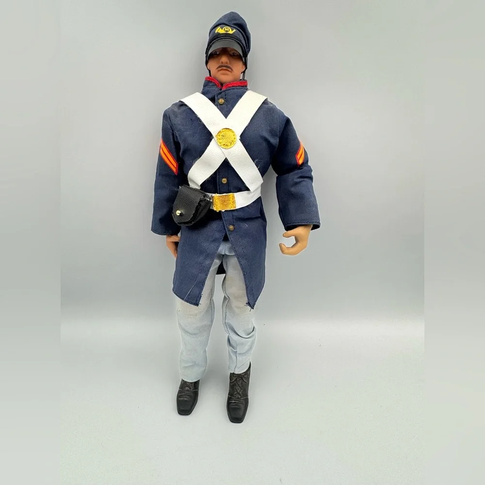 Vintage Soldiers of War Military Soldier 13” Action Figure GI‎ Joe Style